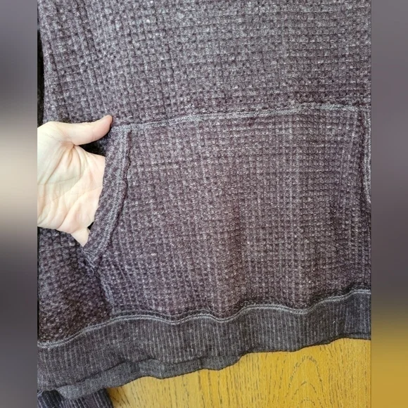 We The Free oversized off the shoulder v-back batwing waffle knit sweater S - Picture 3 of 8